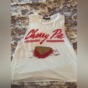 La Hearts White Graphic Tank